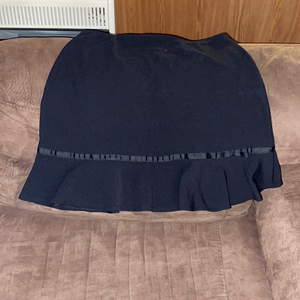 Woman’s plus size black skirt 3xl